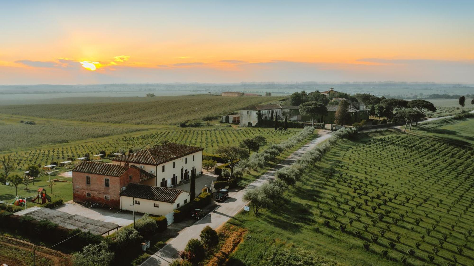 Podere Il Belvedere Su Cortona Castiglion Fiorentino Exteriör bild